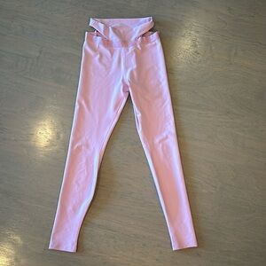 ALO hip showing leggings